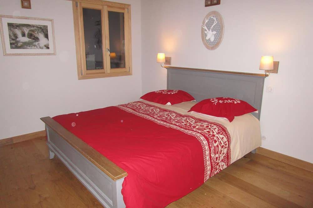 Très beau chalet, proche  domaine skiable des Arcs, 10 personnes, 140 m2 in Bourg-Saint-Maurice, Région d'Albertville