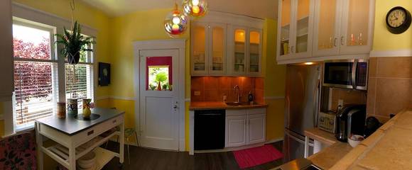 Vacation House for 6 Guests in Seattle, Puget Sound, Picture 4