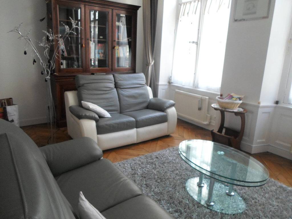 Appartement entier, Chez F & F, cœur de ville in Orléans, Vallée de la Loire