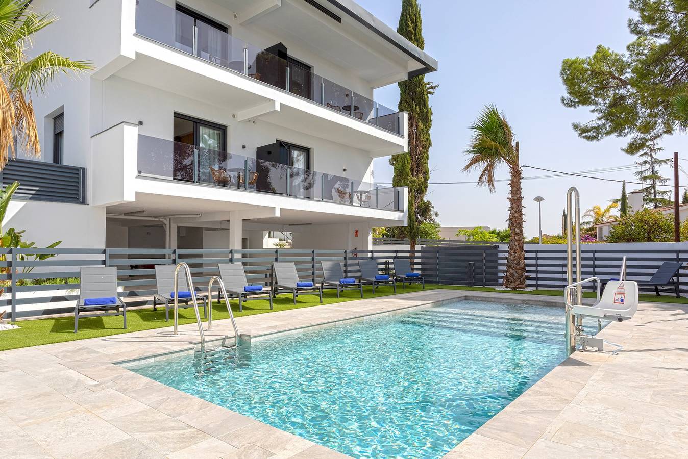 Apartamento inteiro, Beautiful 1 bd with terrace, pool and parking. Arruzafa Iii in Córdova (Cidade), Córdoba