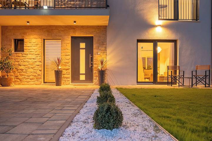 Ferienhaus für 30 Personen, mit Haustier in Grad Šibenik