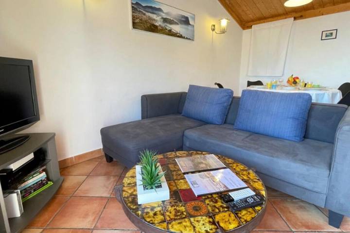 Gîte pour 4 personnes, avec Balcon et Terrasse dans Office De Tourisme De Cassis - 2