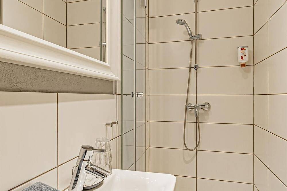 Standard Doppelzimmer mit Balkon - Weingut Johannishof in Langsur, Arrondissement de Trèves-Sarrebourg