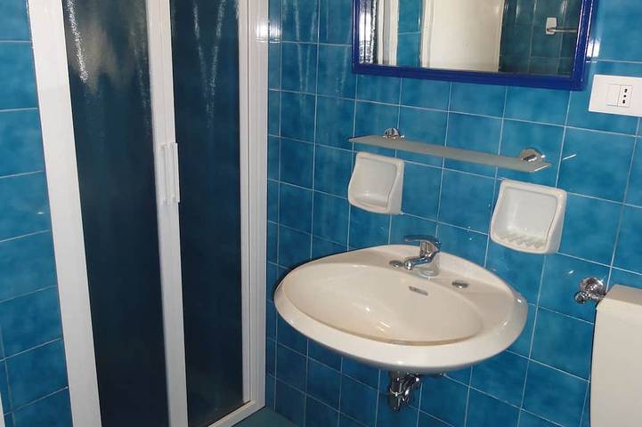 Villa mit pool für 6 Personen, mit Pool und Balkon in Bibione - 4