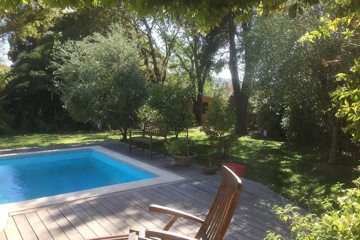 Villa für 4 Personen, mit Terrasse und Garten - 1