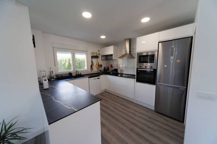 Casa rural para 8 personas, con Balcón/Terraza y Jardín en Bétera - 3