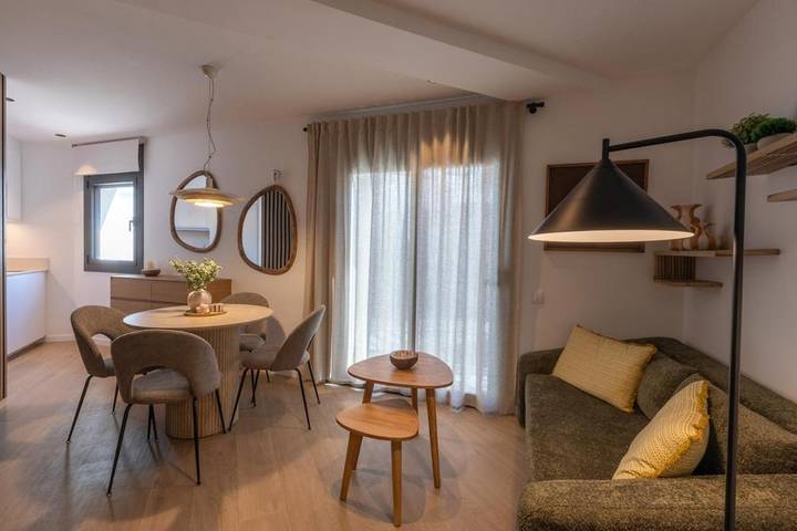 Apartamento de vacaciones para 4 personas, con balcón - 1
