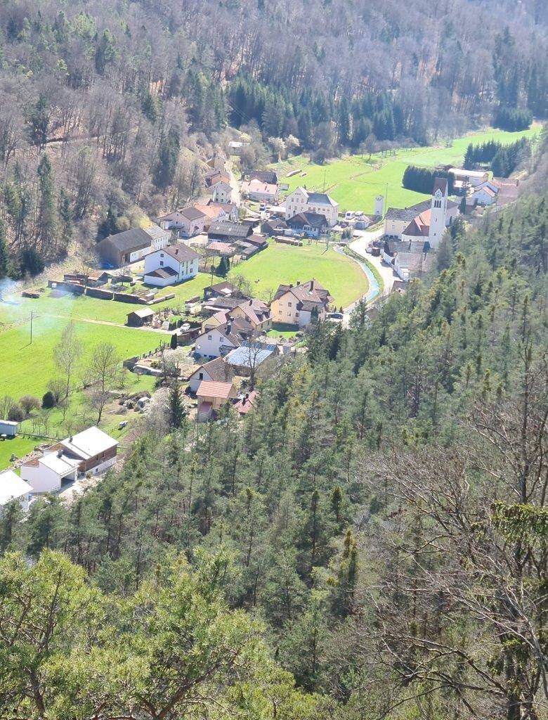 Ferienhaus am Bach - Ferienhaus mit 2 Schlafzimmer und Terasse ( 90 qm ) in Riedenburg, Ostbayern