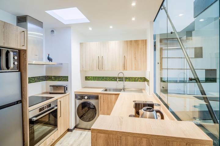 Gîte pour 6 personnes, avec terrasse dans Office De Tourisme De Larmor Plage - 4