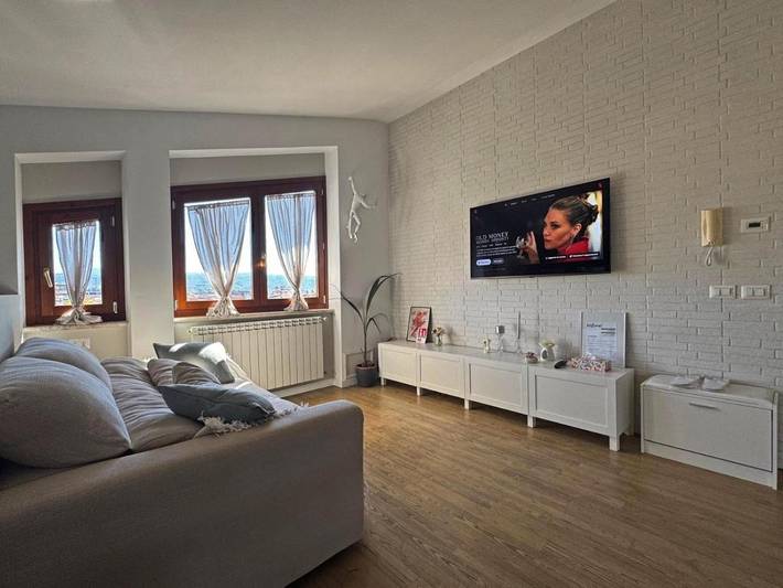 Gîte pour 2 personnes, avec vue et terrasse à Sora