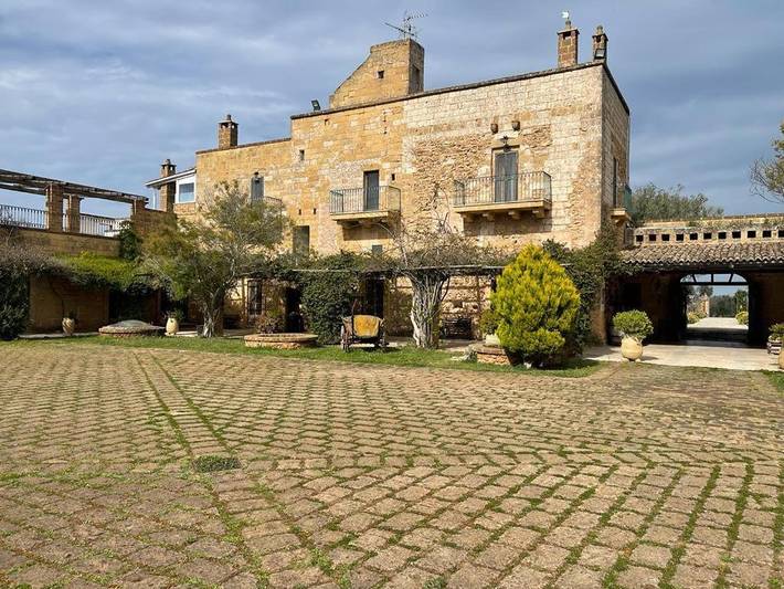 B&b per 2 persone, con piscina e giardino nonché panorama, con animali domestici a Trepuzzi