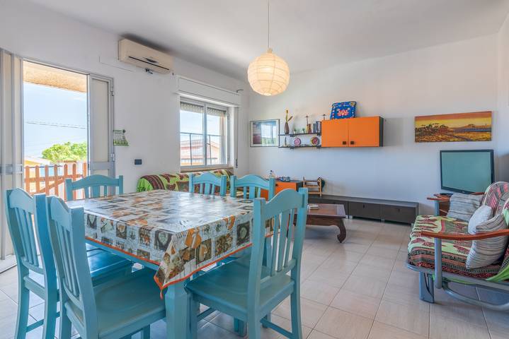 Casa Vacanze Villa Eden con Vista Mare, Terrazza & Wi-Fi in Gallina - Avola, Avola