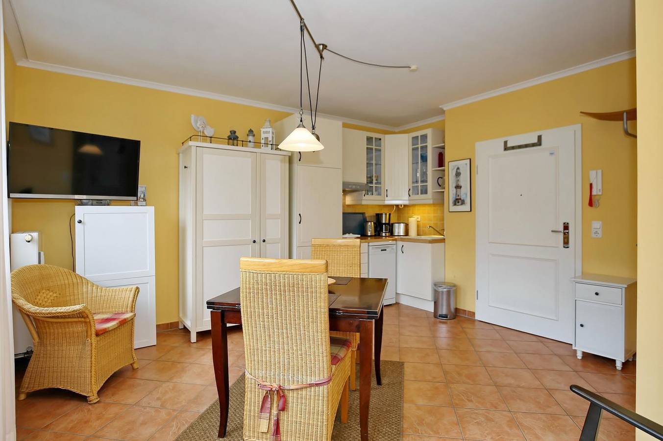 Ganze Wohnung, Helles 1-Zimmer-Appartement mit Balkon und hundefreundlich für 2 Personen in Ostseebad Kühlungsborn, Kühlungsborn