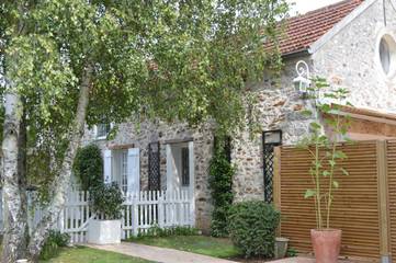 Gîte pour 4 personnes, avec terrasse dans Évry-Grégy-sur-Yerre