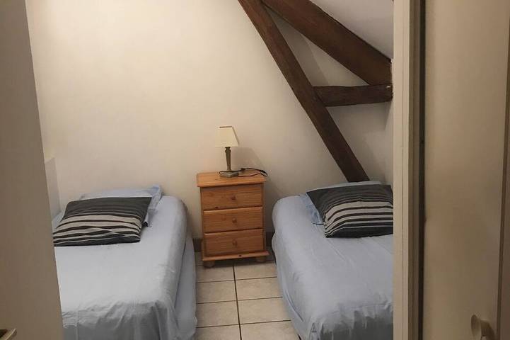 Gîte pour 6 personnes, avec terrasse et jardin à Poligny (Seine-et-Marne) - 3