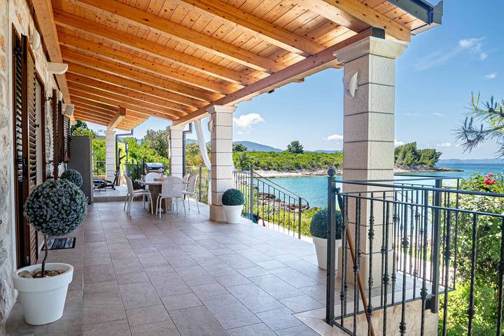 Villa pour 5 personnes, avec jardin à Viganj