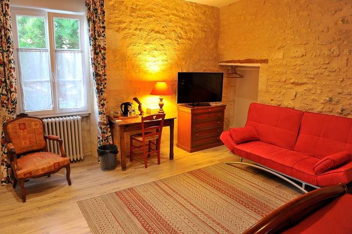 Gîte pour 2 personnes, avec jacuzzi et sauna à Bois (homonymie)