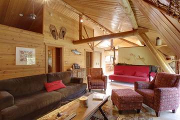Chalet for 14 Guests in Canadian Rocky Mountains, Alberta, Picture 1