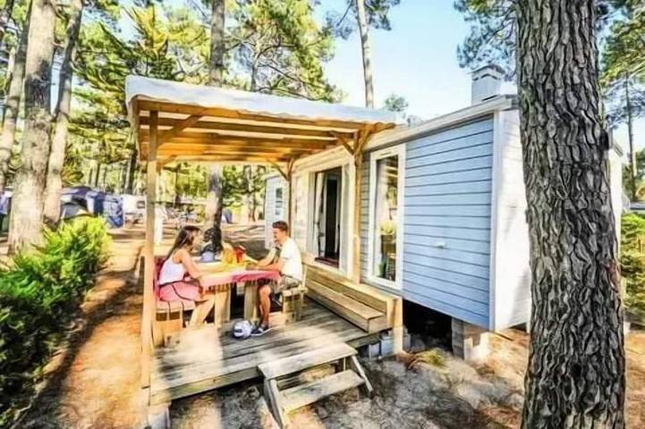 Camping pour 6 personnes à Messanges