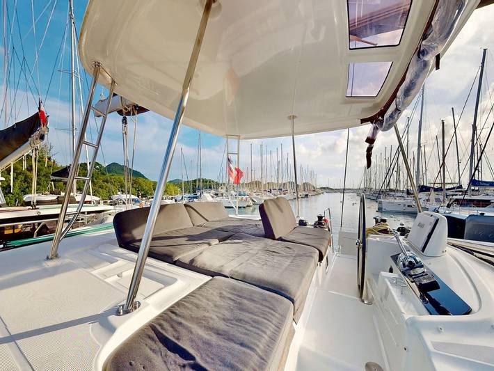 Péniche pour 10 personnes, avec balcon, adapté aux familles dans Saint-Barthélemy - 2