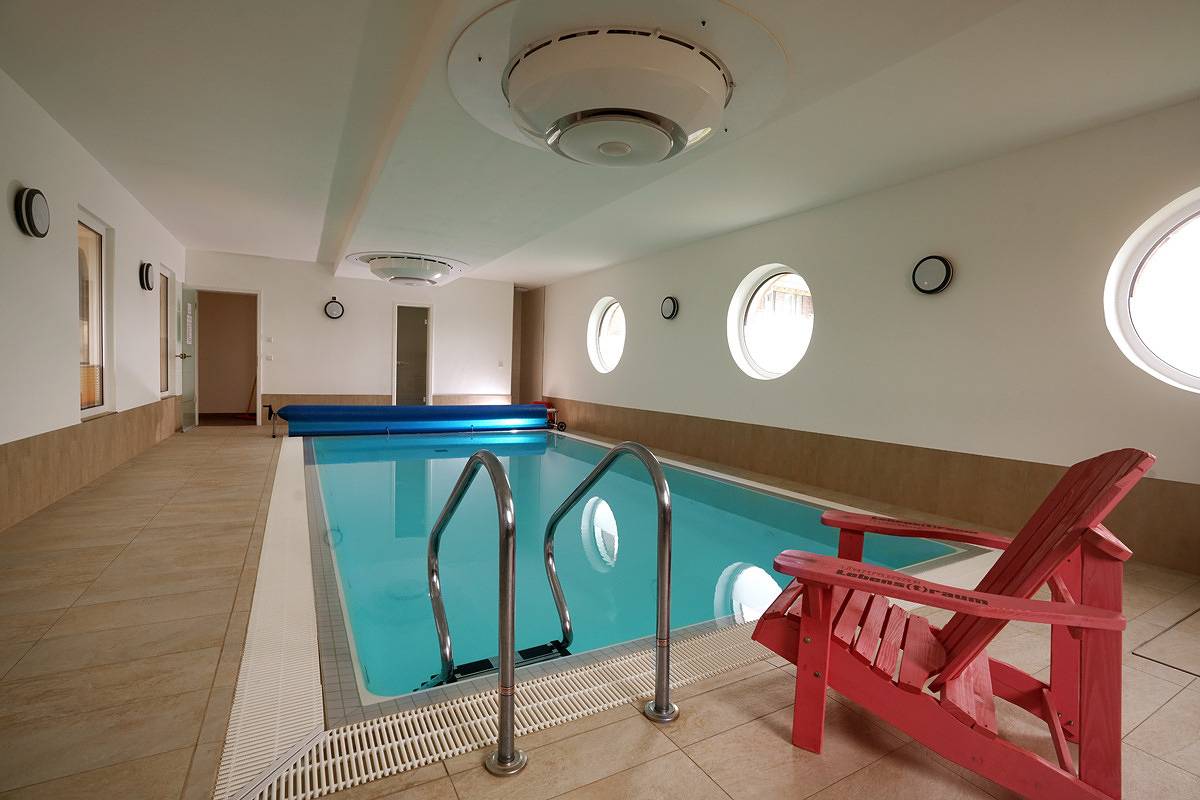 Villa Wassergeist mit Schwimmbad in Hohen Wieschendorf, Hohenkirchen