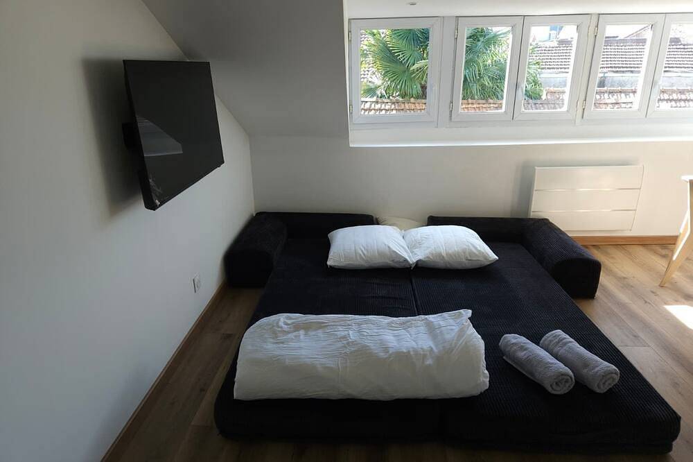 Appartement entier, Le Perchoir des Toits -- Charme au centre de Pau in Pau, Béarn