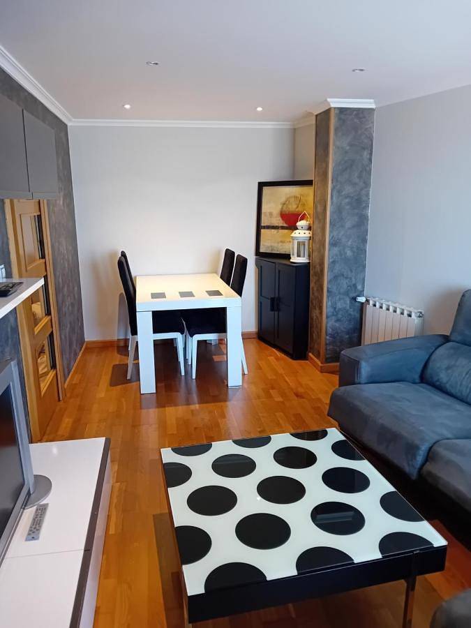 Ferienwohnung für 4 Personen, mit Balkon und Ausblick - 1