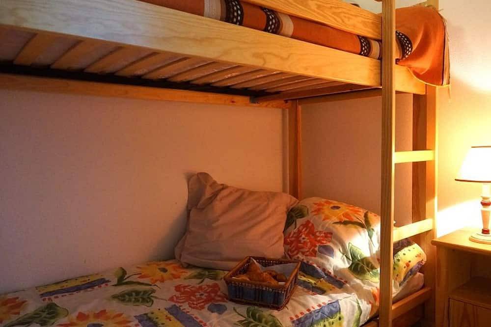 Appartement entier, Luchon Appart 2 pièces 4 pers avec balcon et parking, près centre-ville et thermes in Luchon-Superbagnères, Bagnères-de-Luchon