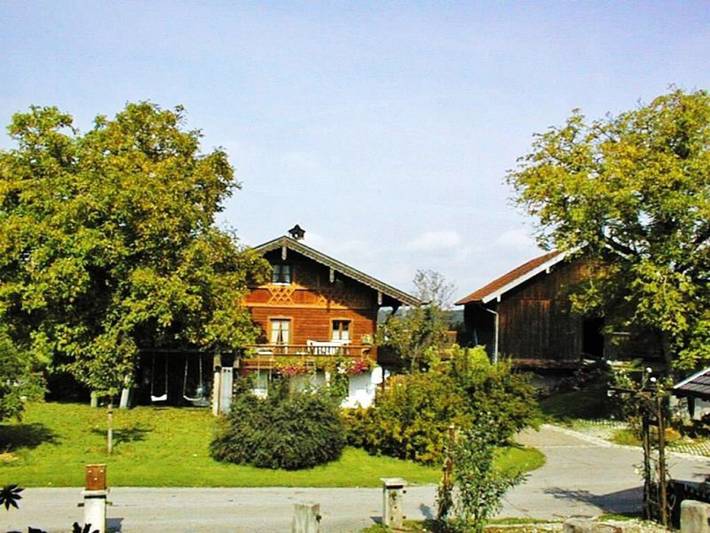 Ferienwohnung für 3 Personen, mit Terrasse und Balkon/Terrasse, mit Haustier in Waging am See - 2