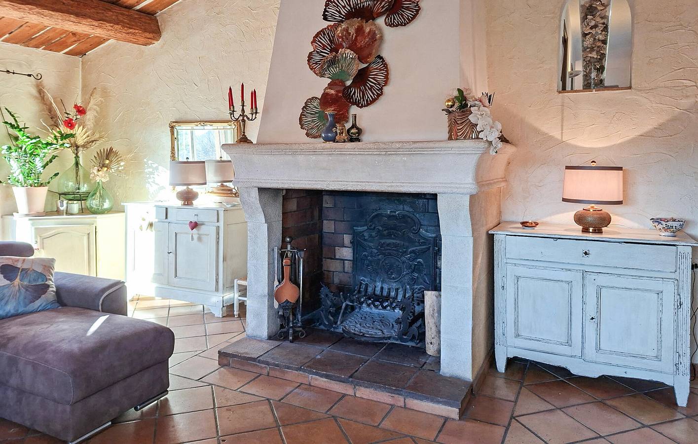 Moderno apartamento de 2 dormitorios con piscina cerca del centro de Solliès-Toucas in Solliès-Toucas, Region de Toulon