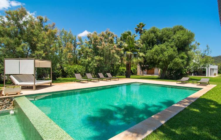 Apartment mit Meerblick, Terrasse und Pool, 100 m vom Strand Sa Marjal entfernt in Costa dels Pins, Son Servera