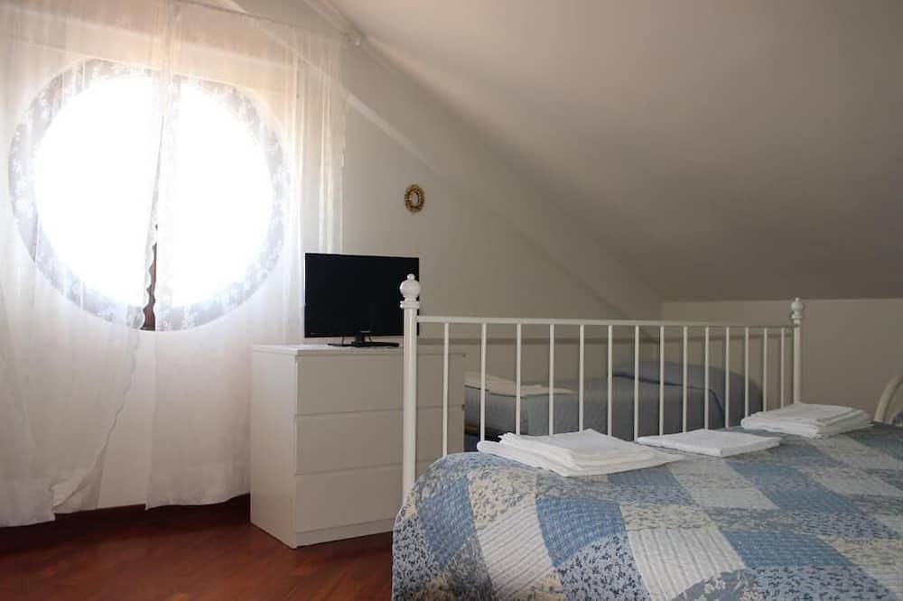 Entire apartment, Mimi and Cocò Country House in Ascoli Piceno, Monti Sibillini National Park