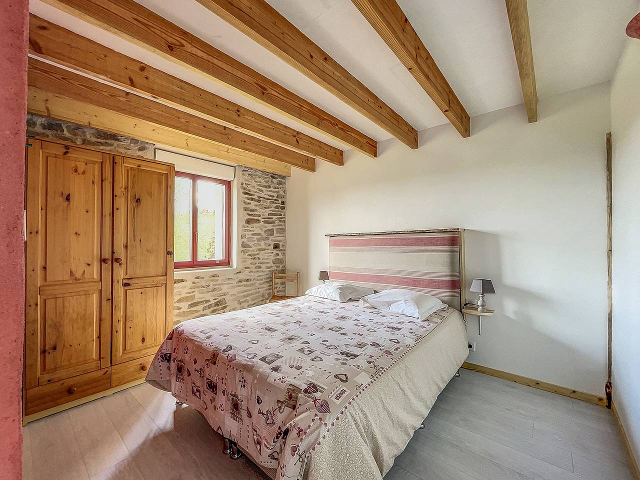 Authentisches Gîte, ruhig gelegen mit privater Terrasse, privatem Garten und Wlan in Beynat, Zentralmassiv