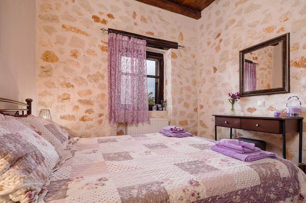 Varta Village - Elea House in Zante