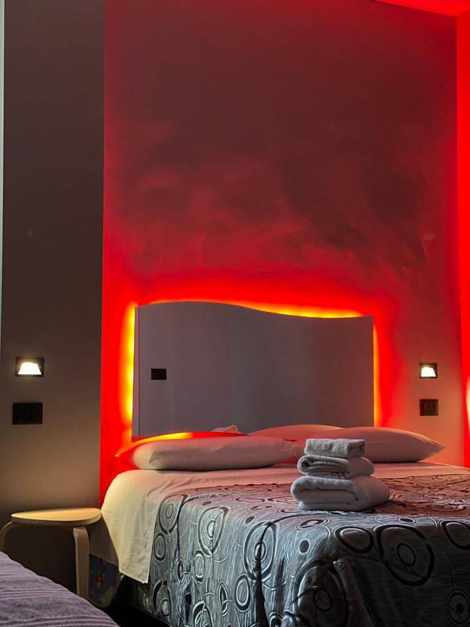 Location de vacances pour 4 personnes, avec terrasse et jacuzzi à Adrano - 3