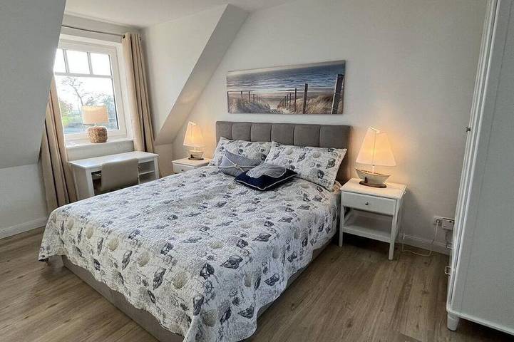 Cottage für 10 Personen, mit Garten in Tetenbüll - 2