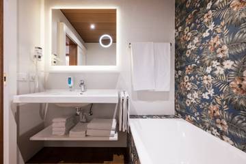Vacation Rental for 4 Guests in Ortisei, Western Dolomites, Picture 4