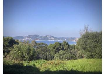 Gîte pour 2 personnes, avec vue dans Plage de l'Almanarre