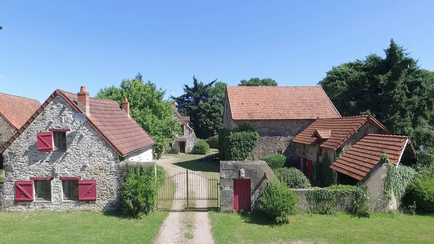 Gîte pour 20 personnes, avec jacuzzi