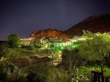 Casa rural para 6 personas, con piscina para niños y piscina además de vistas y terraza en Sierra de Grazalema