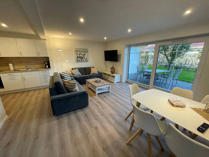Ferienwohnung für 6 Personen, mit Terrasse und Garten sowie Sauna in Wackerballig