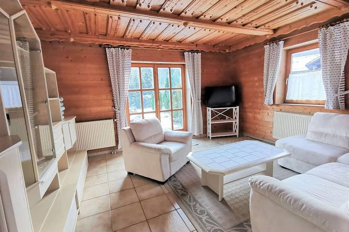 Luxus-Ferienhaus für 10 Personen, mit Terrasse und Sauna sowie Garten