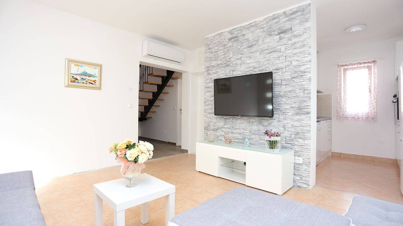 Ferienhaus für 10 Personen (86 m²) in Slatine in Slatine, Čiovo