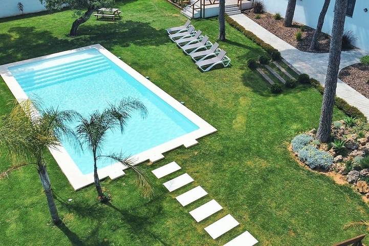 Ferienhaus für 18 Personen, mit Balkon und Garten sowie Pool, mit Haustier - 1