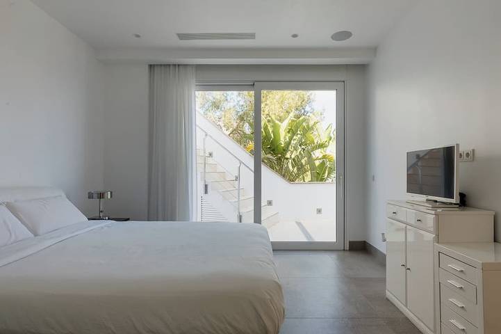 Villa de Lujo con Vistas al mar en Santa Eulalia in Santa Eulària des Riu, Côte d’Ibiza