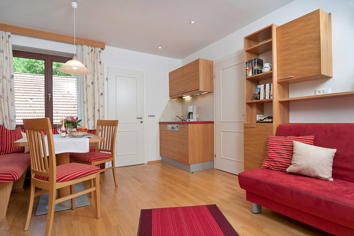 Ganze Ferienwohnung, Ferienwohnung Typ Abendrot in Treffen am Ossiacher See, Gerlitzen