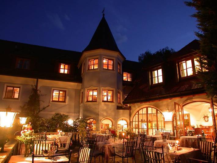 Hotel für 3 Personen, mit Terrasse und Sauna sowie Garten in Salzburg - 2