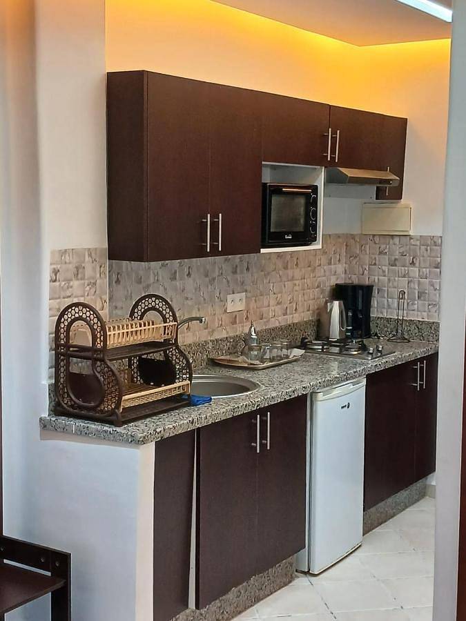 Gîte pour 3 personnes, avec vue ainsi que piscine et balcon dans El Malaliyine - 4