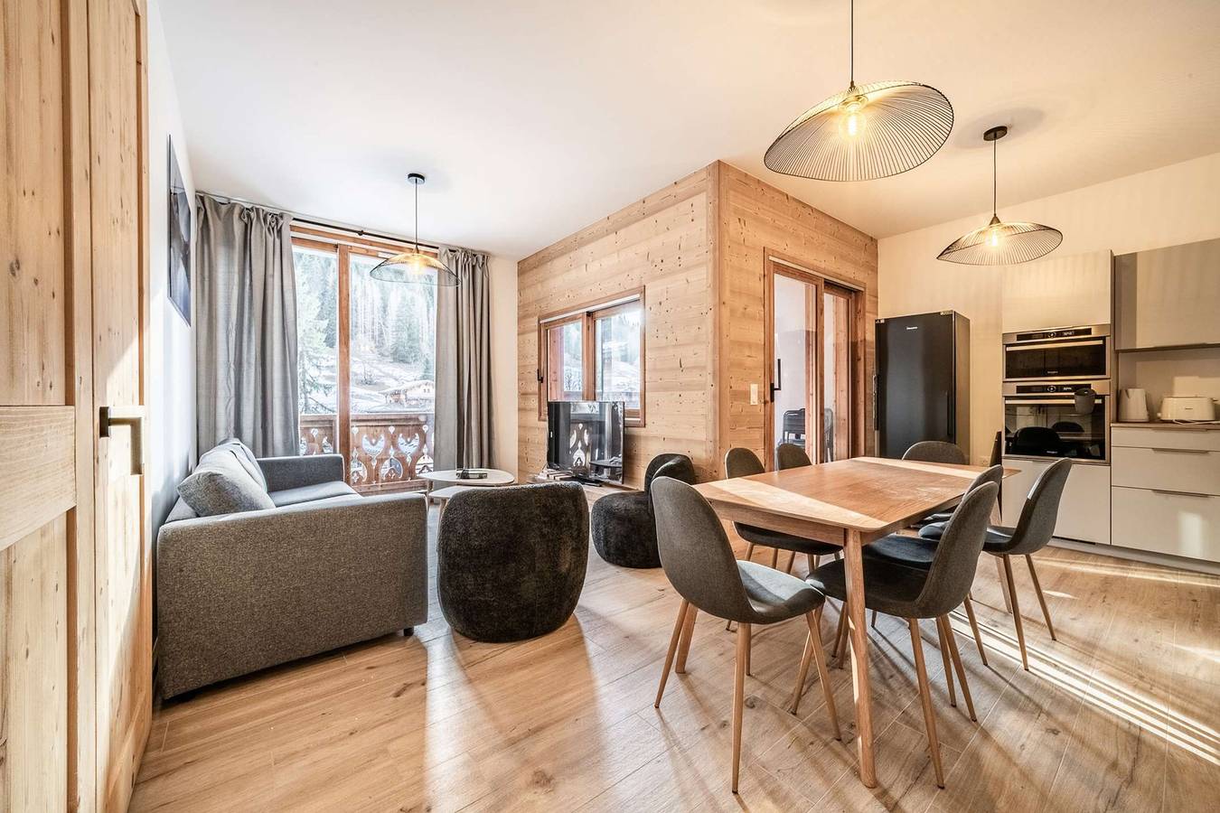 Appartement de vacances entier, Chalet Pascal C03: 3 chambres neuf pour 6 personnes in Morzine, Les Portes du Soleil