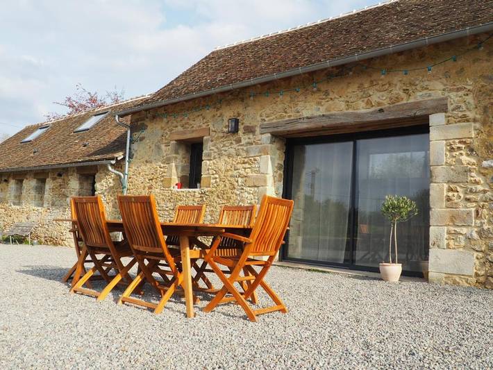 Location de vacances pour 15 personnes, avec jardin et vue à Neuville-sur-Sarthe - 4